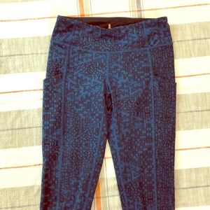 Lucy running tights size S w/ pockets
